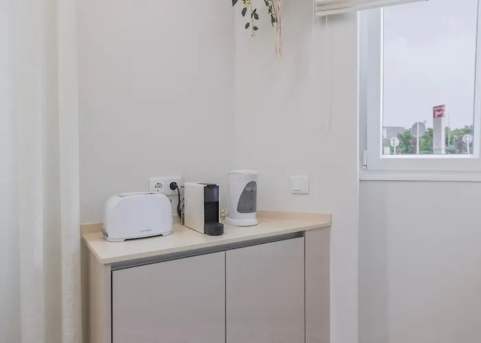 Modern 2br With Patio & Ac - 0e Apartamento Lisboa