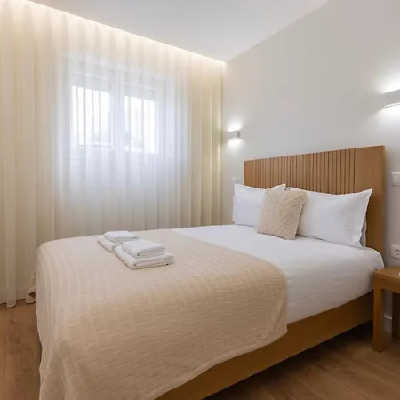 아파트 Modern 2br With Patio And Ac