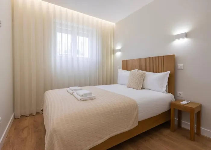 شقة Modern 2br With Patio & Ac - 0e